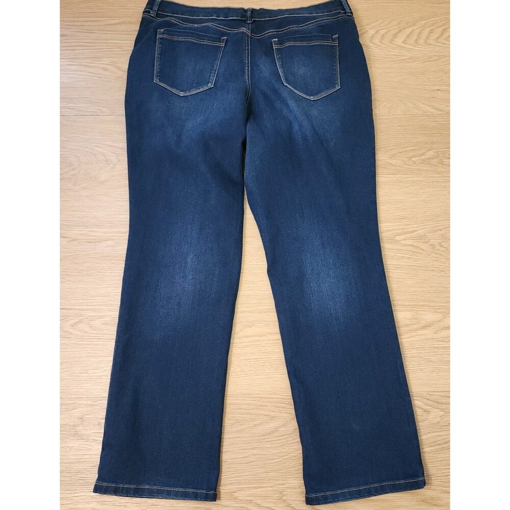 Bandolino Amy Jeans Womens 18 Blue Denim 5 Pockets Straight Leg Preppy 38x29 - Picture 5 of 13